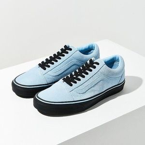 VANS EXCLUSIVELY FROM URBAN OUTFITTERS